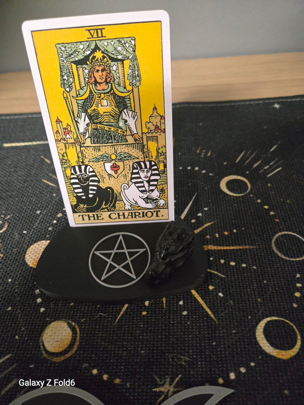 The "Daily Draw" Tarot & Oracle Card Stand